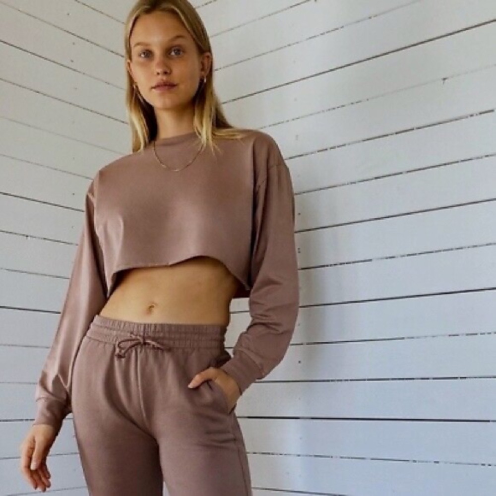 TNA Cropped Long Sleeve